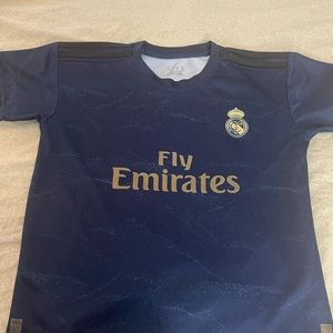 Real Madrid Youth XL (EUR 28) jersey